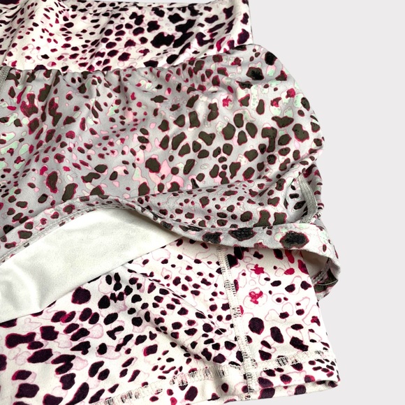 Fabletics - Olesia 2-in-1 Short - Spotted Orchid/Gray - Size S - Picture 6 of 7